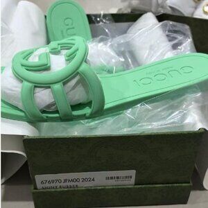 Gucci Womens Interlocking Sandals Slides Rubber 8 Pale Blue New